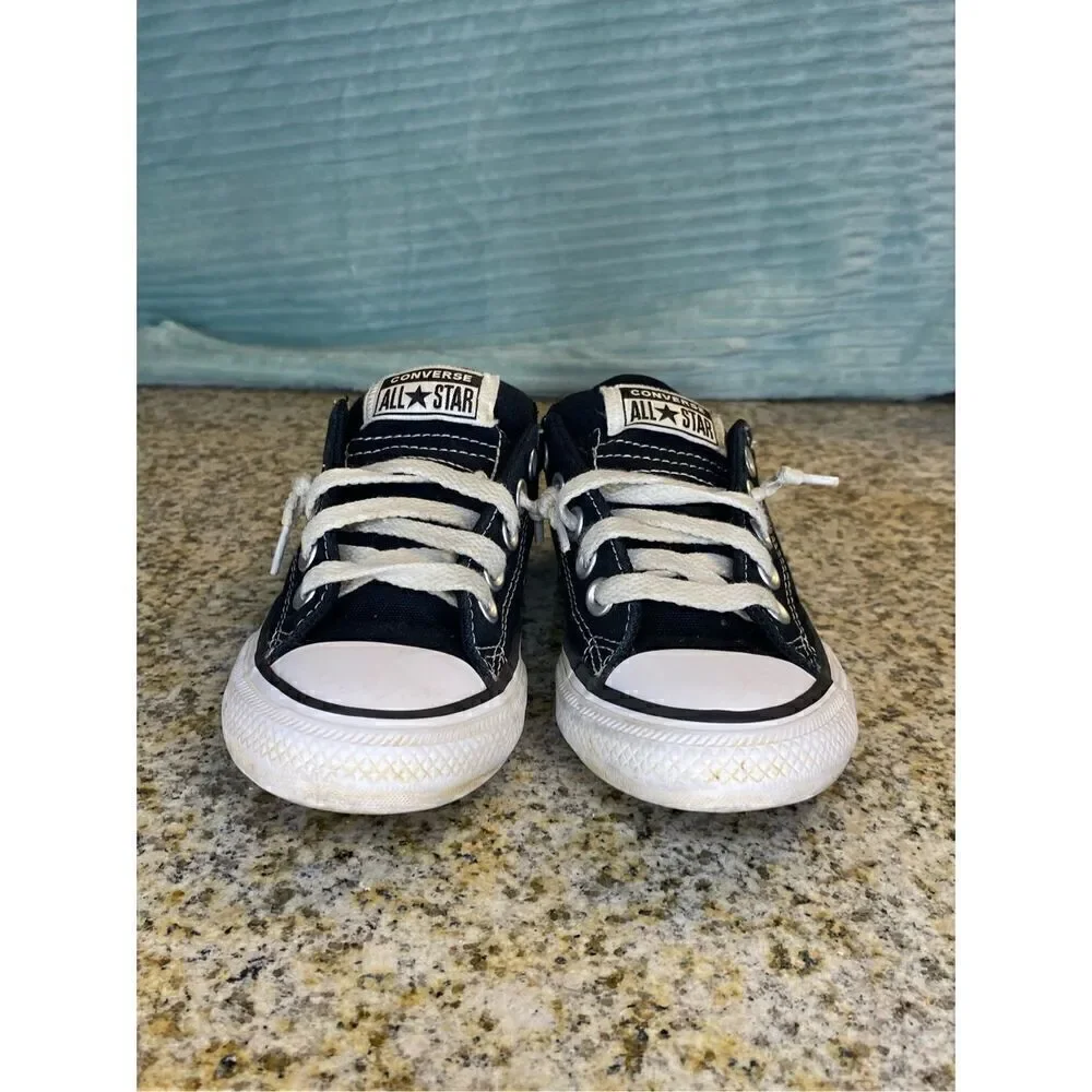 ✅Converse low top boys black sneakers